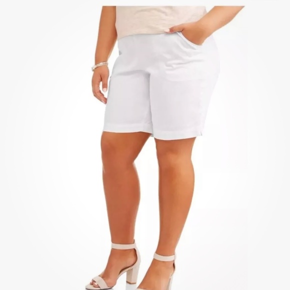 Just My Size Women’s 2 Pocket Pull On White Shorts Size 4X (26W-28W) NEW - Picture 2 of 7